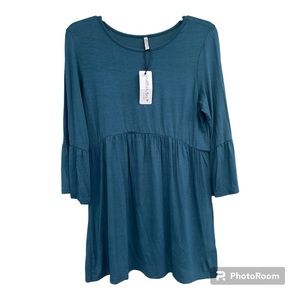 Mother Bee Maternity 3/4 Bell Sleeve Top Size L NWT Navy Blue